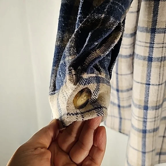 SHEIN Curve 3XL Plaid Shacket - Picture 4 of 9